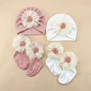 Accessoire bébé - Chapeau et chaussette